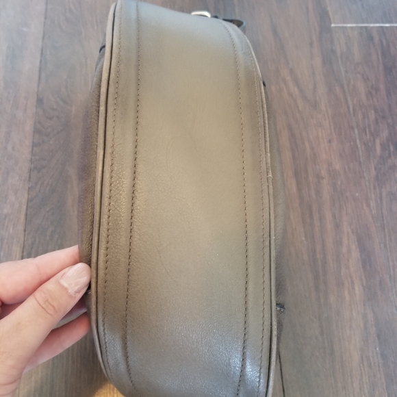 Danier Light Brown Leather Satchel Purse - Picture 7 of 9